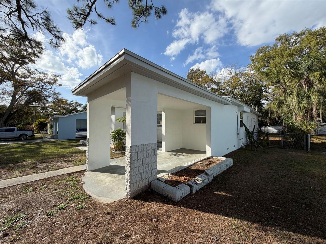 8023 Country Club Road N, Saint Petersburg, FL 33710 Photo