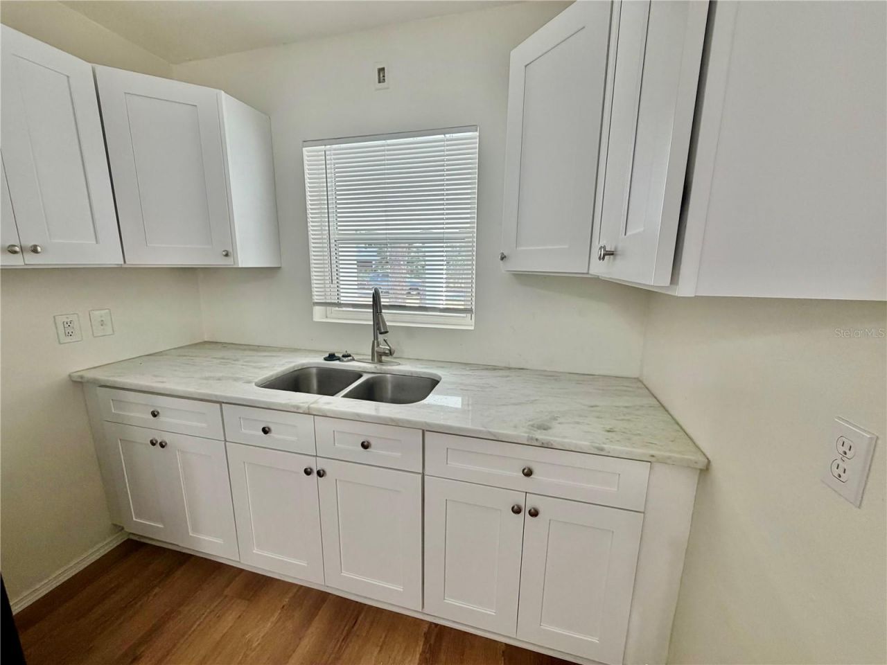 8023 Country Club Road N, Saint Petersburg, FL 33710 Photo