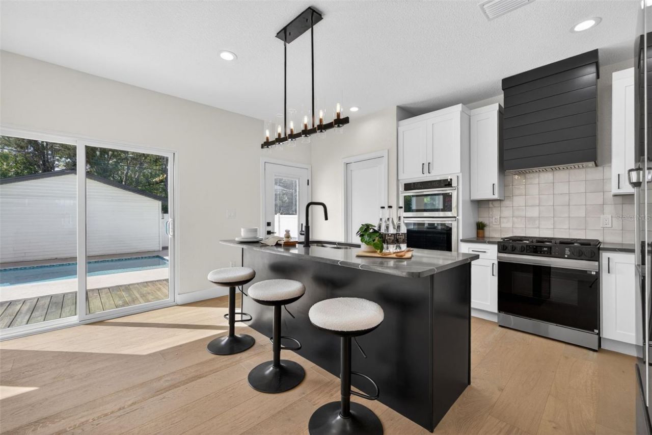 2350 2nd Avenue N, Saint Petersburg, FL 33713 Photo