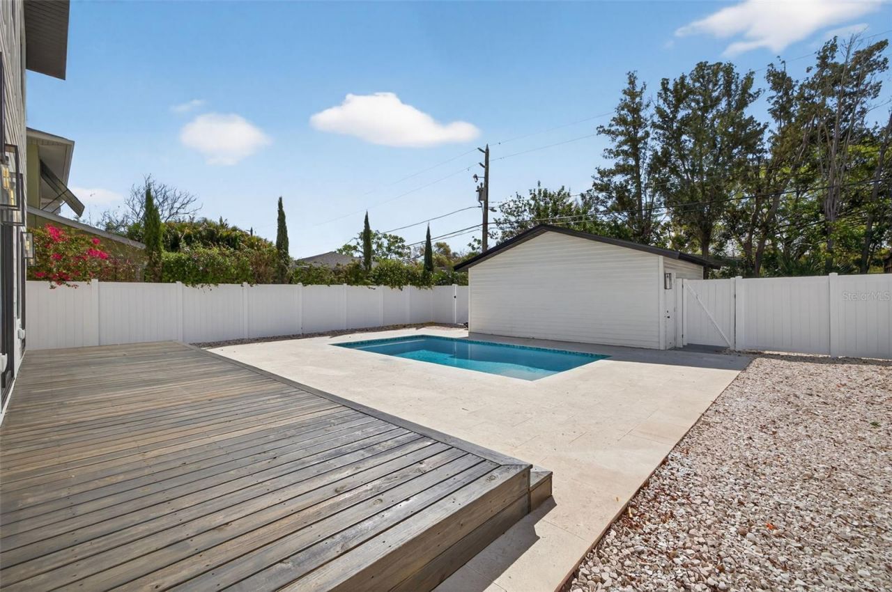 2350 2nd Avenue N, Saint Petersburg, FL 33713 Photo