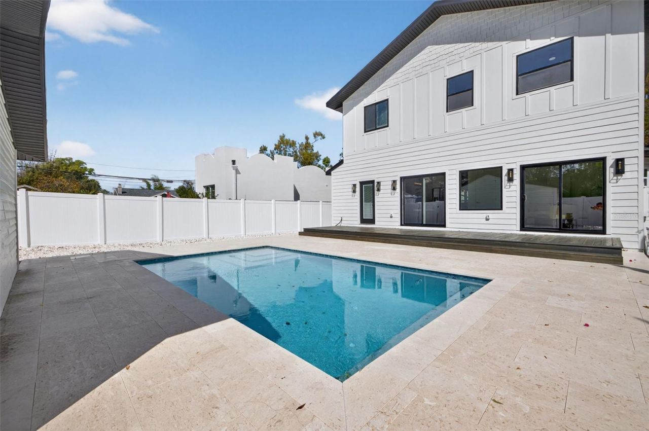 2350 2nd Avenue N, Saint Petersburg, FL 33713 Photo