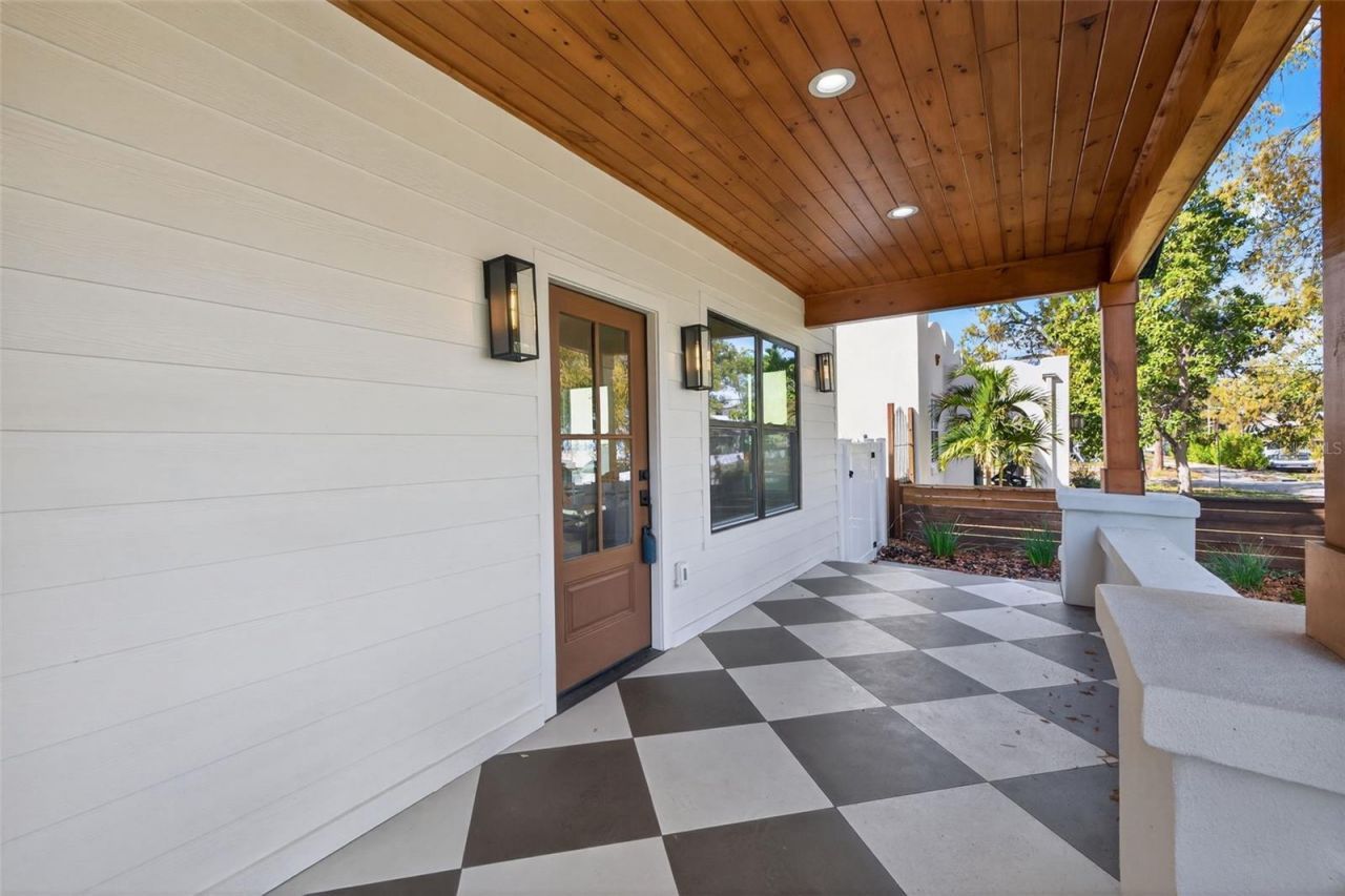 2350 2nd Avenue N, Saint Petersburg, FL 33713 Photo