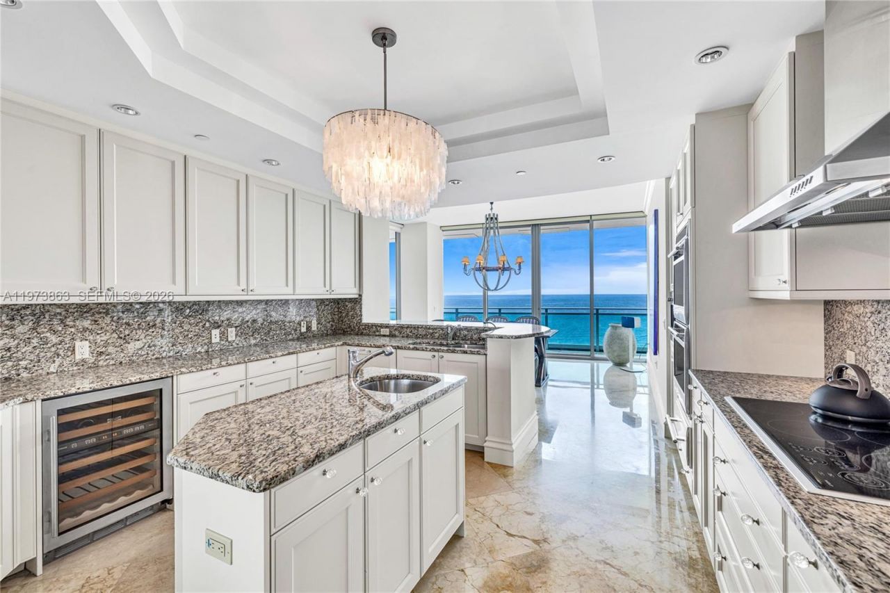 10295 Collins Ave, Unit 1508, Bal Harbour, FL 33154 Photo