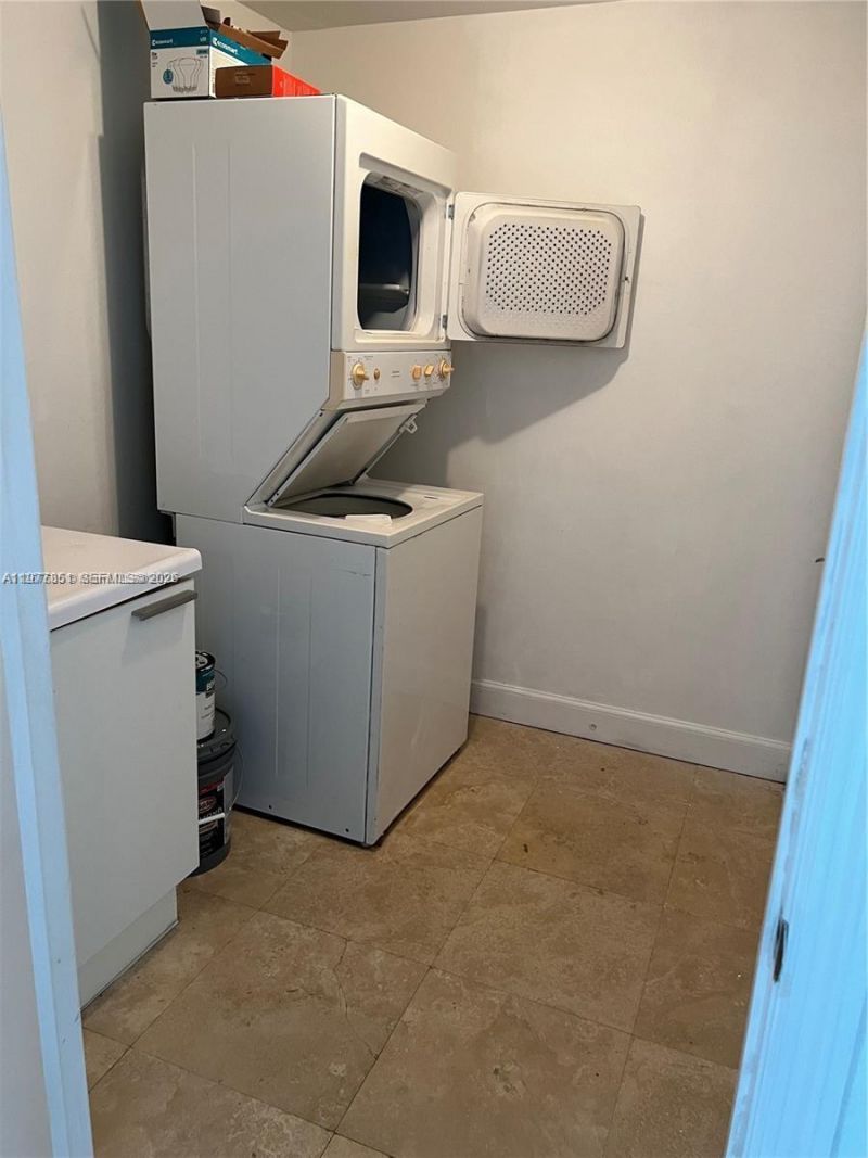 14951 Royal Oaks Ln , Unit 1901, North Miami, FL 33181 Photo