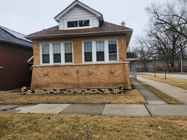 8000 S Wentworth Avenue , Chicago, IL 60620