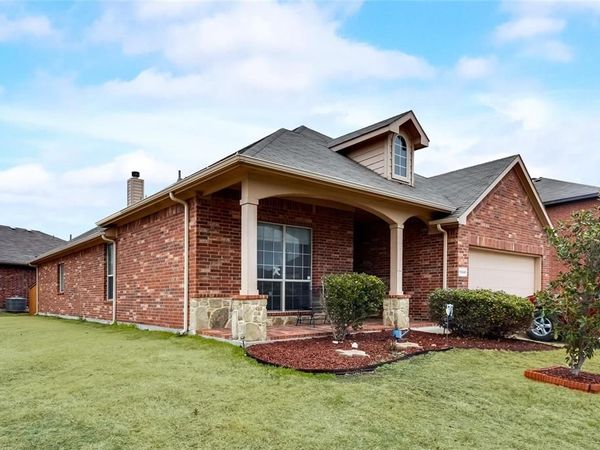 10928 Hawks Landing Road, Fort Worth, TX 76052