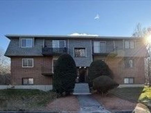 176 Maple Ave, Unit 3-2, Rutland, MA 01543