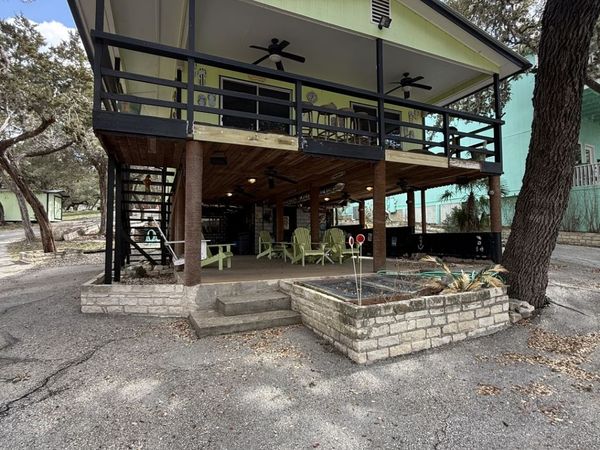 809 Lookout, Lakehills, TX 78063