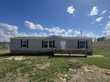 131 Lawless Lane, Jamestown, KY 42629