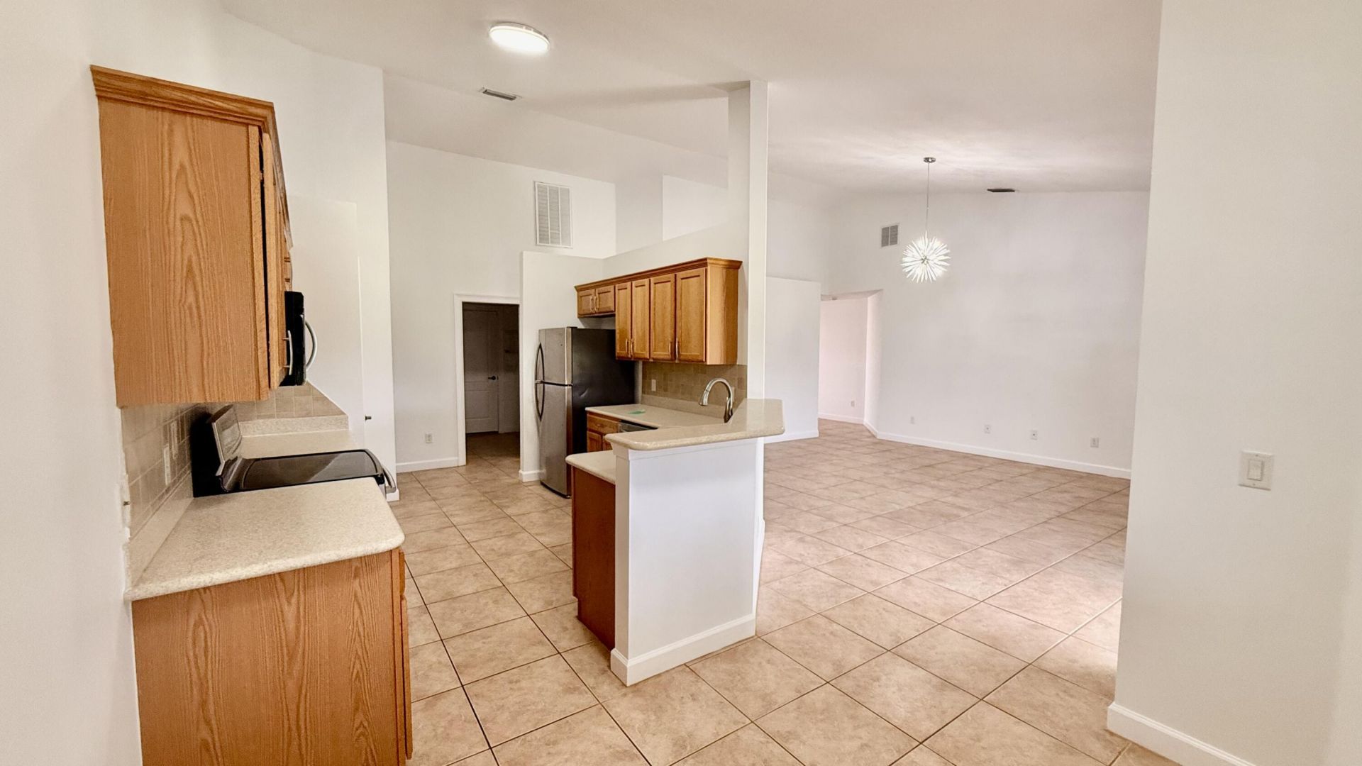 1074 SW Sultan Drive, Port Saint Lucie, FL 34953 Photo