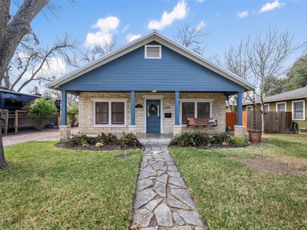 1218 S Myrtle ST, Georgetown, TX 78626