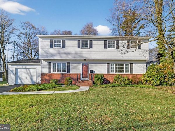9 RYDAL DRIVE, LAWRENCE TOWNSHIP, NJ 08648