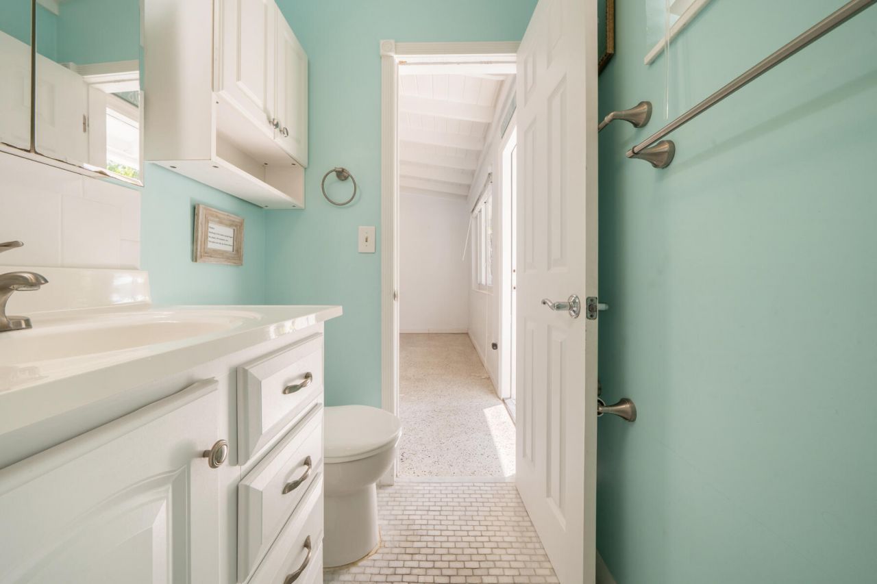 319 Woods Avenue, Tavernier, FL 33070 Photo