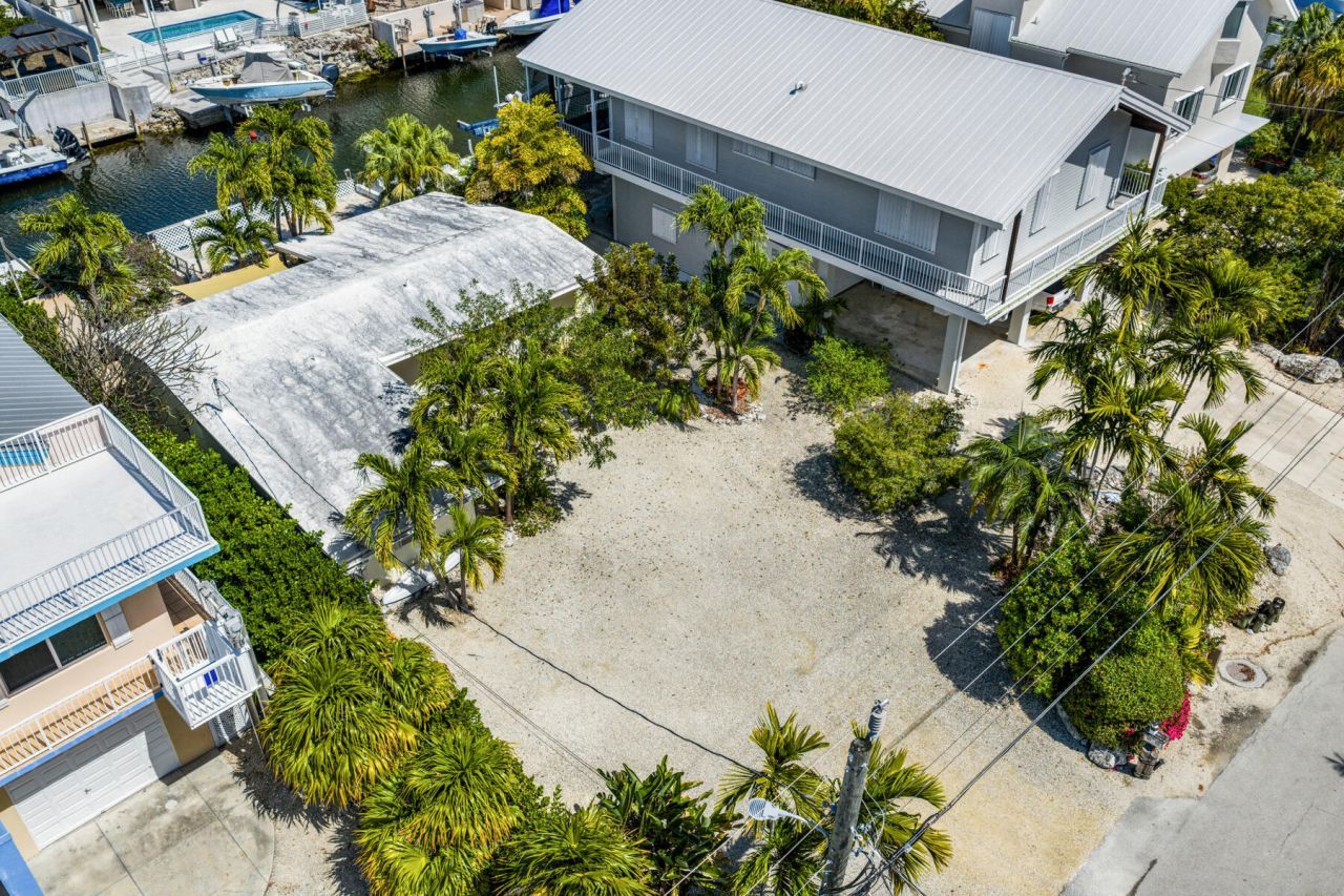 319 Woods Avenue, Tavernier, FL 33070 Photo