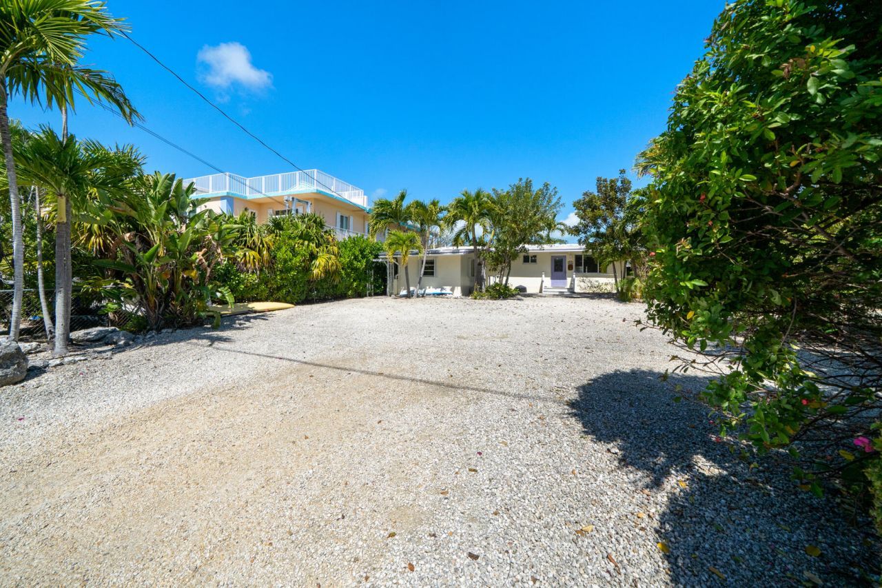 319 Woods Avenue, Tavernier, FL 33070 Photo