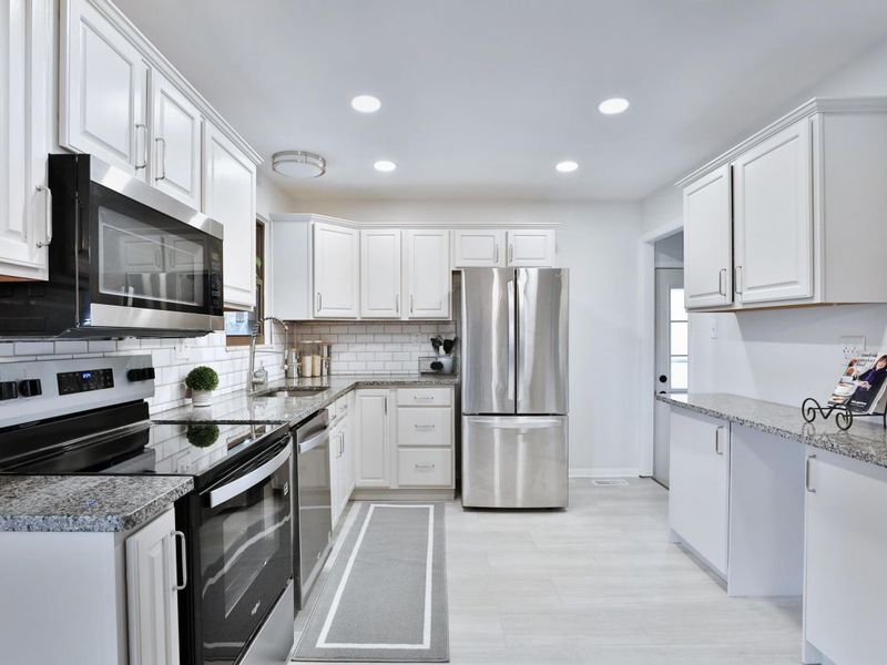 5010 Julie Place, Columbus, OH 43229 Photo 10