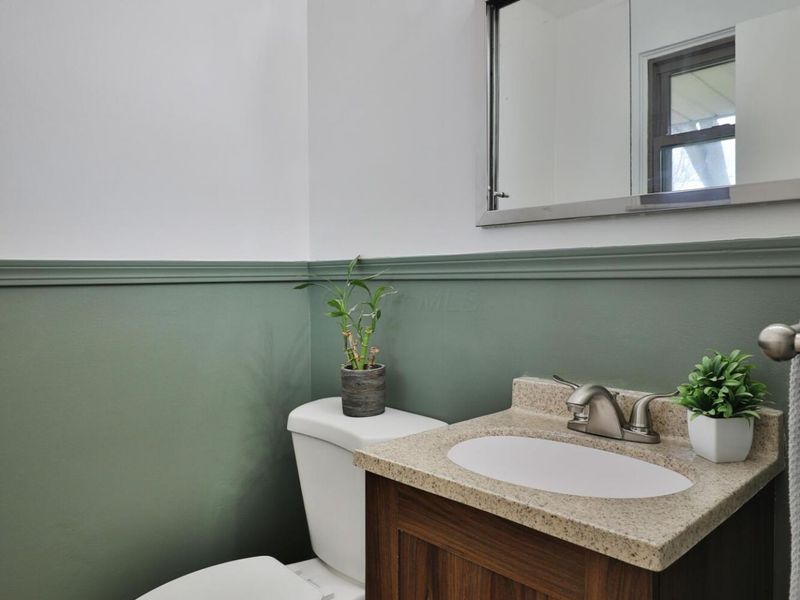 5010 Julie Place, Columbus, OH 43229 Photo 24