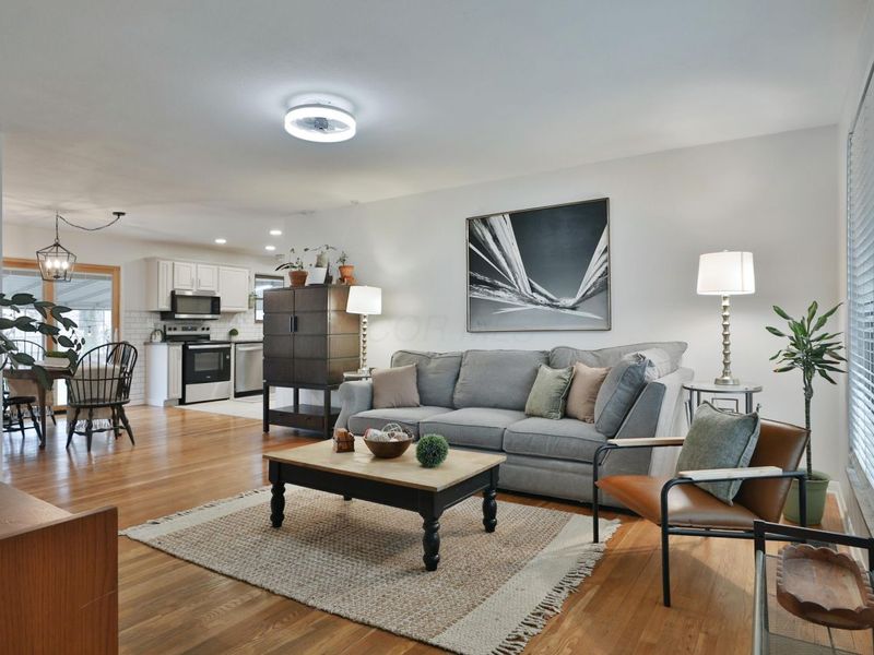 5010 Julie Place, Columbus, OH 43229 Photo 4