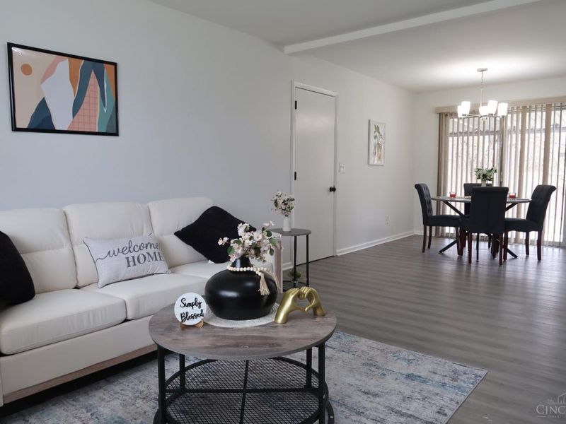 10220 Windswept Lane, Cincinnati, OH 45251 Photo 3