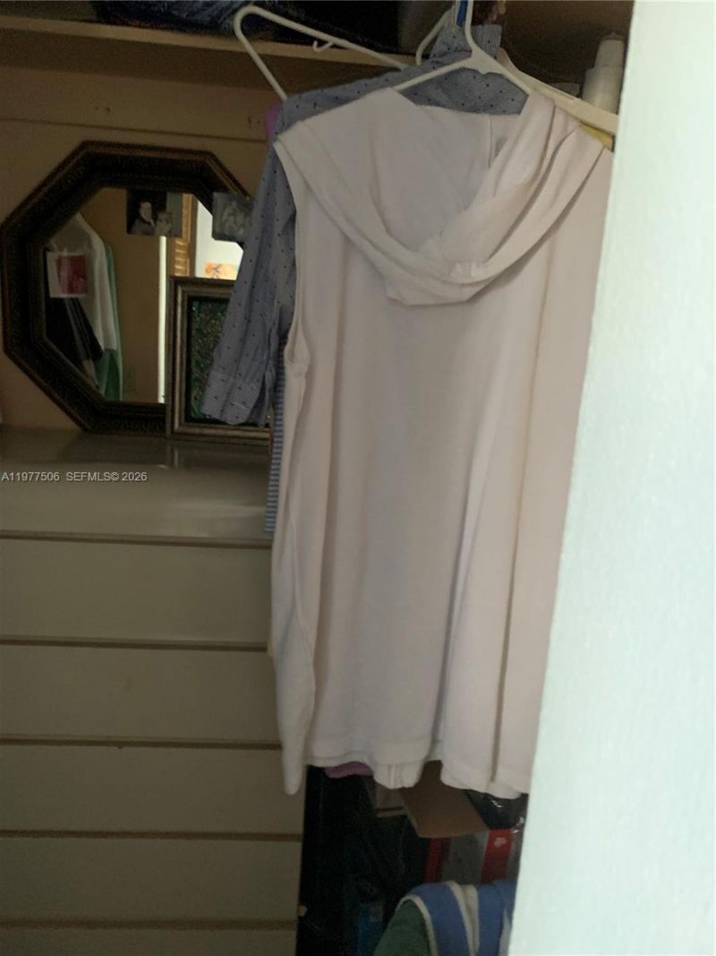 322 Taylor St, Unit 2D, Hollywood, FL 33019 Photo