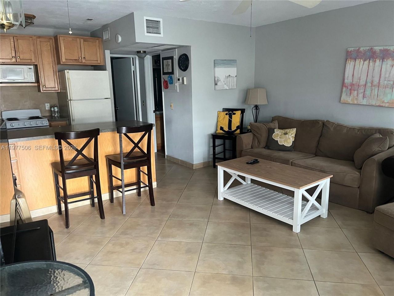 322 Taylor St, Unit 2D, Hollywood, FL 33019 Photo