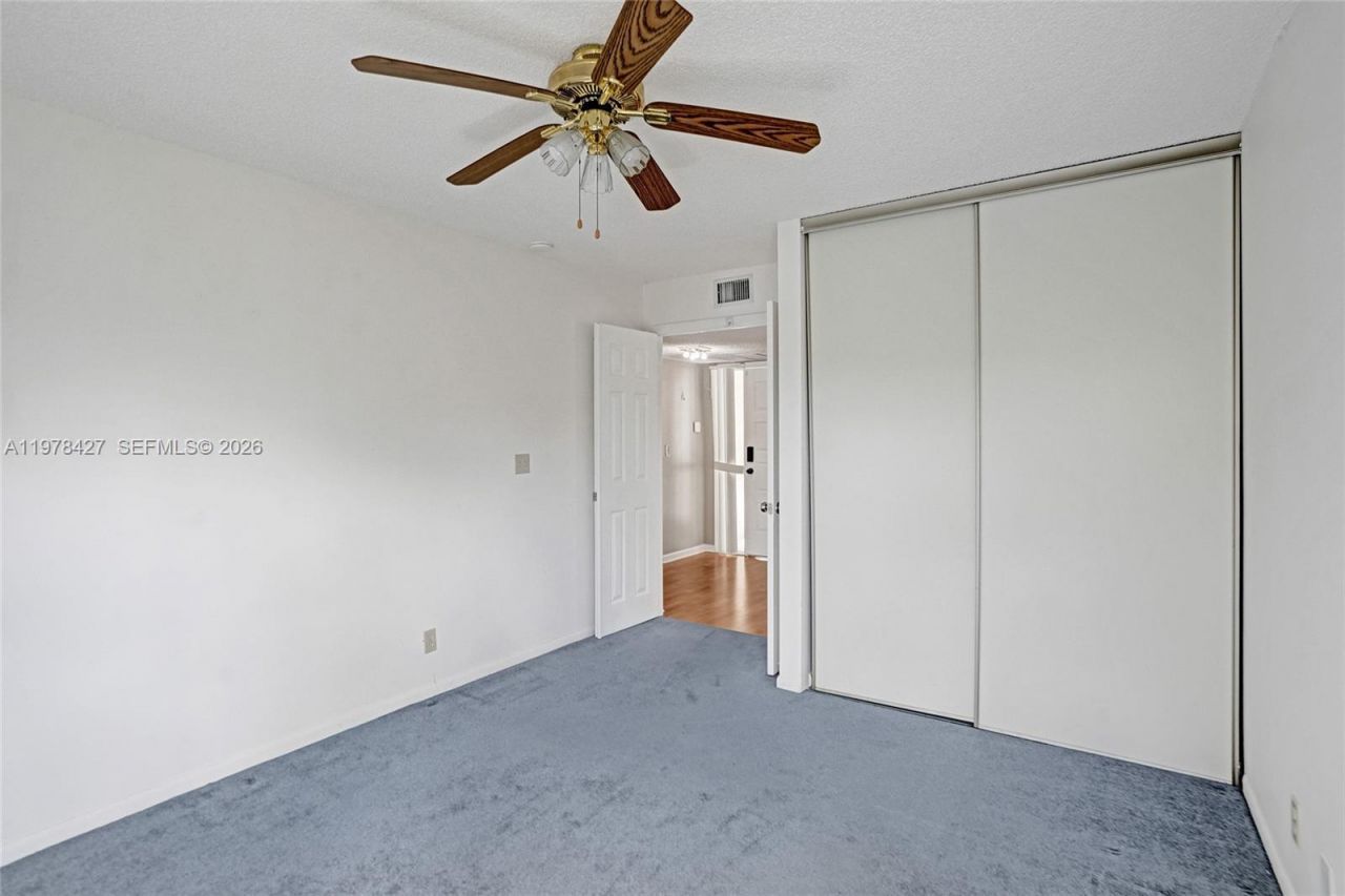 2541 N Carambola Cir N , Unit 1832, Coconut Creek, FL 33066 Photo