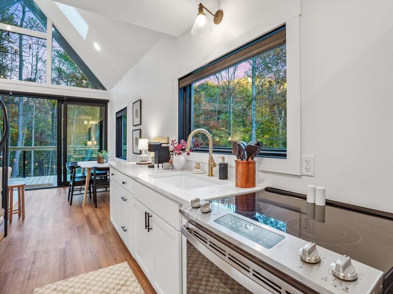 15693 Rockyfork Road, Rockbridge, OH 43149 Photo 7