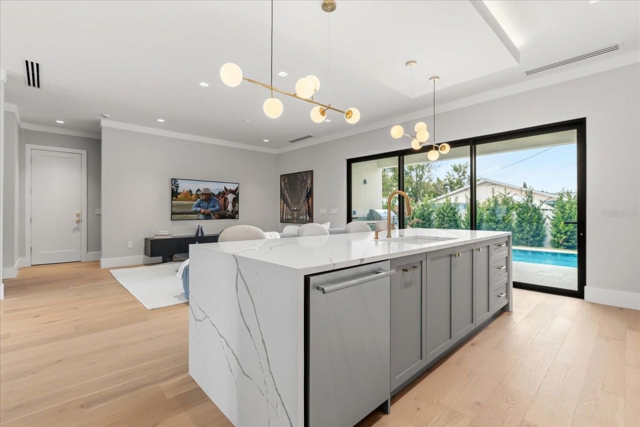 2415 Laura Place, Orlando, FL 32803 Photo