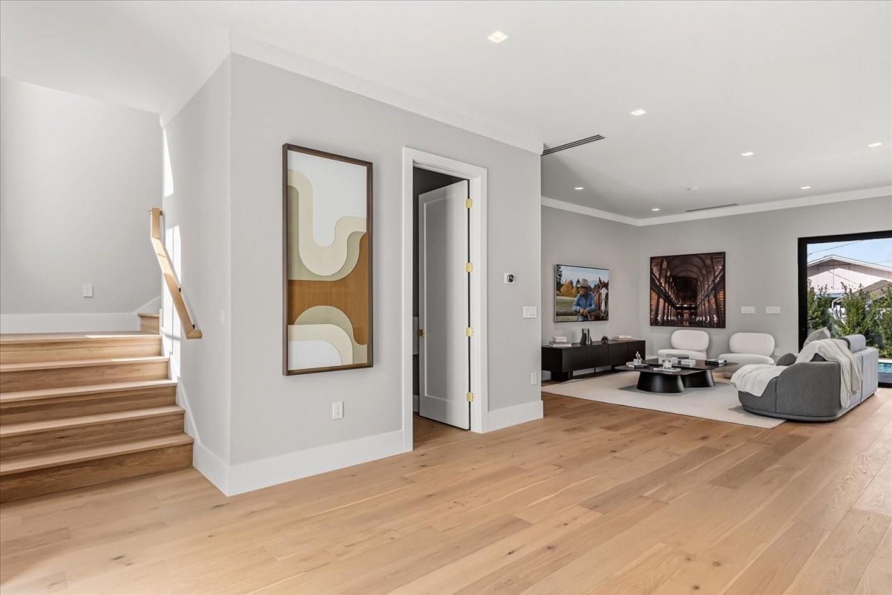 2415 Laura Place, Orlando, FL 32803 Photo