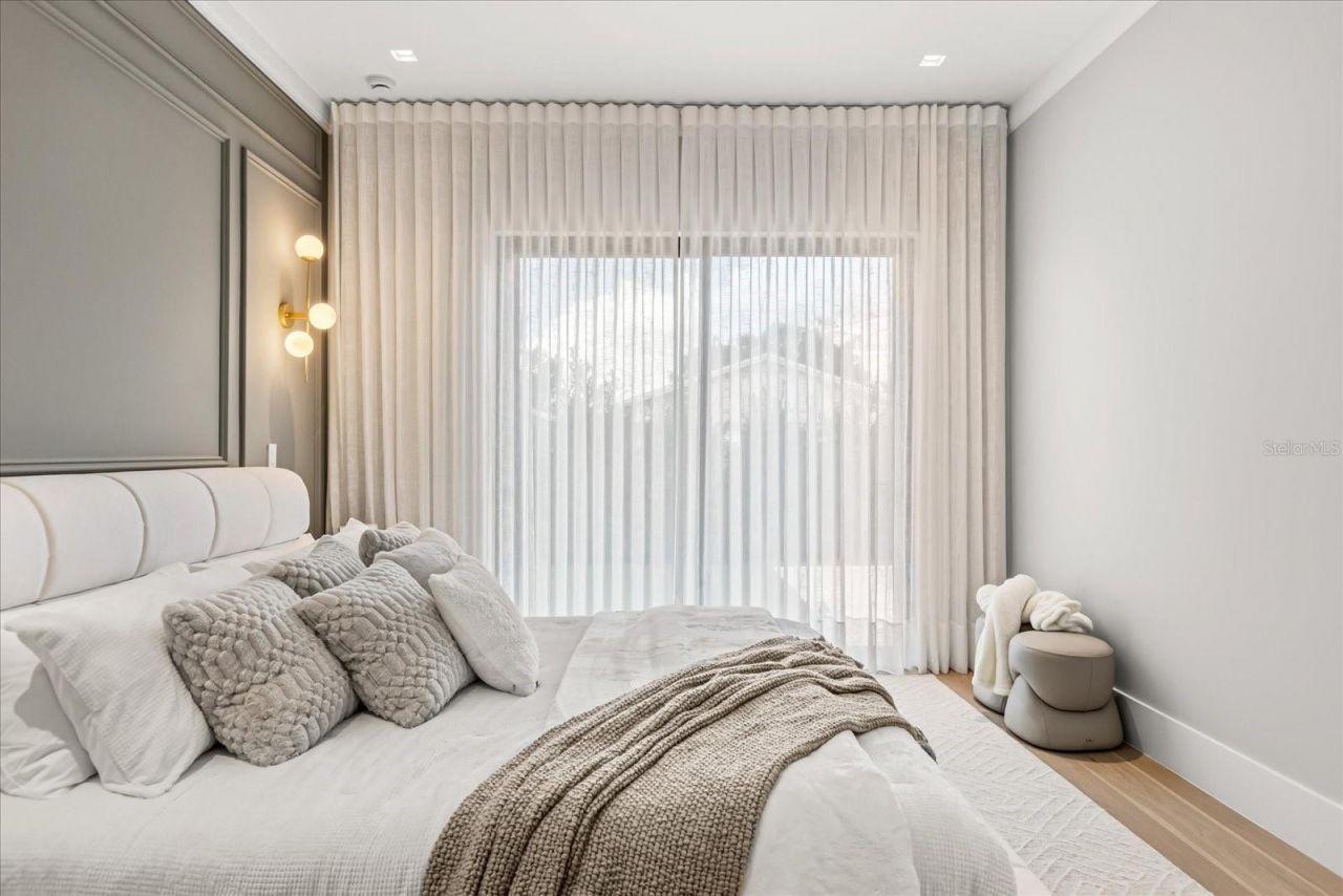 2415 Laura Place, Orlando, FL 32803 Photo