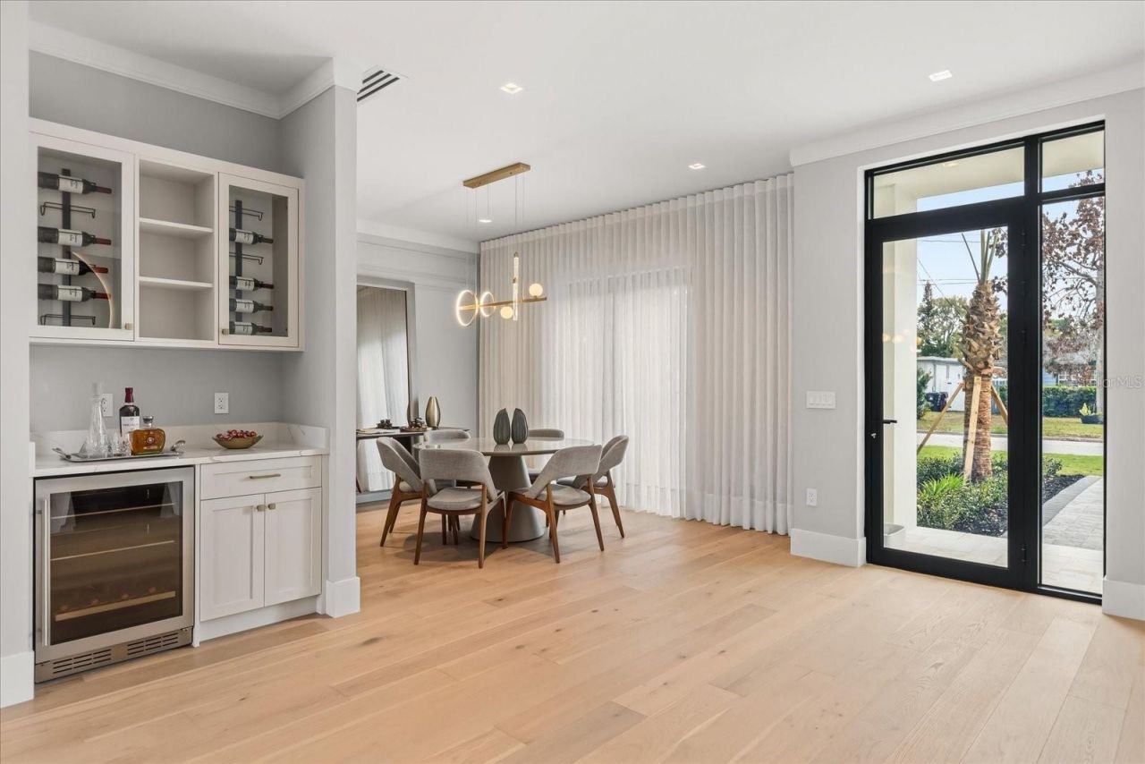 2415 Laura Place, Orlando, FL 32803 Photo