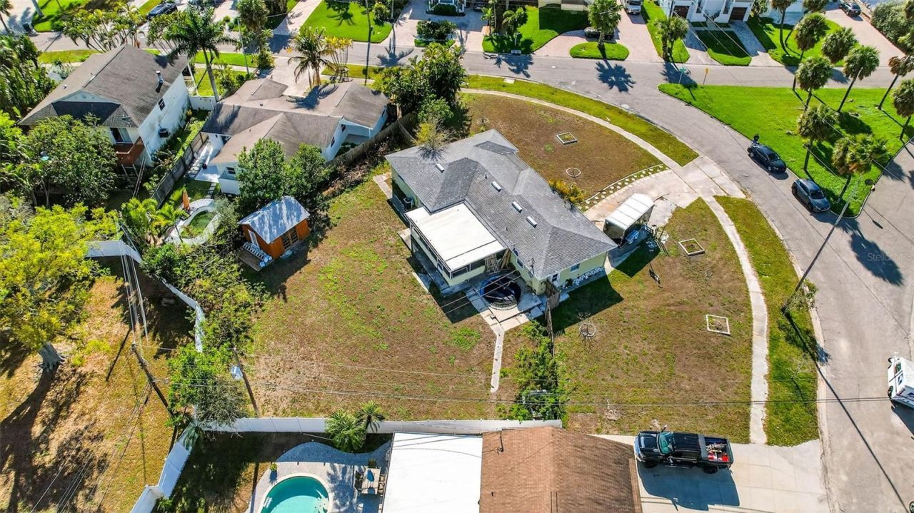 1722 Bayou Grande Boulevard Ne, Saint Petersburg, FL 33703 Photo