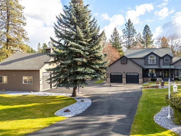 3710 E Jim Hill Rd, Chattaroy, WA 99003