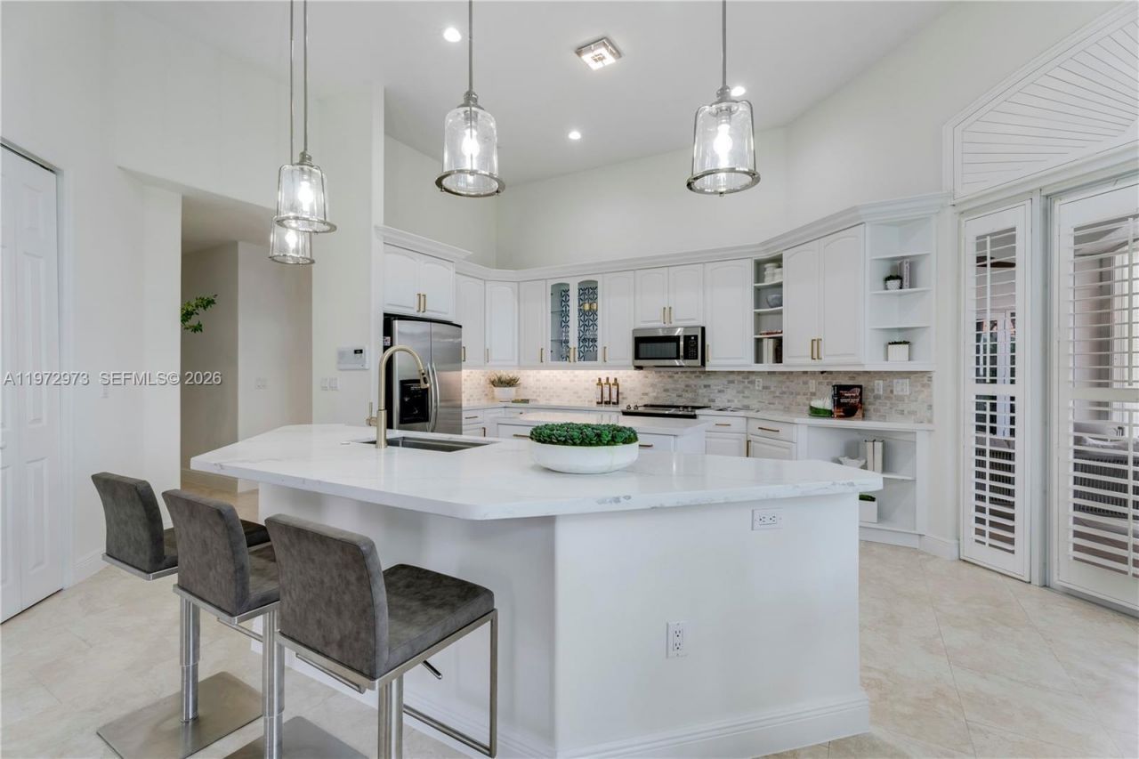 8561 SW 167th Ter, Palmetto Bay, FL 33157 Photo