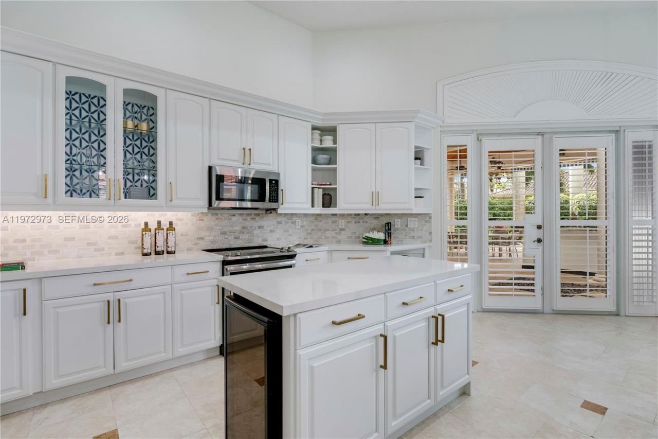 8561 SW 167th Ter, Palmetto Bay, FL 33157 Photo