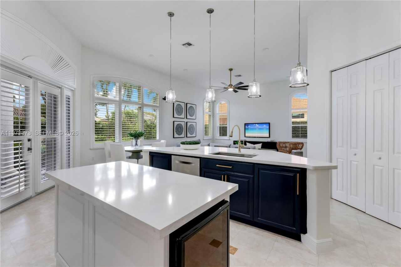 8561 SW 167th Ter, Palmetto Bay, FL 33157 Photo