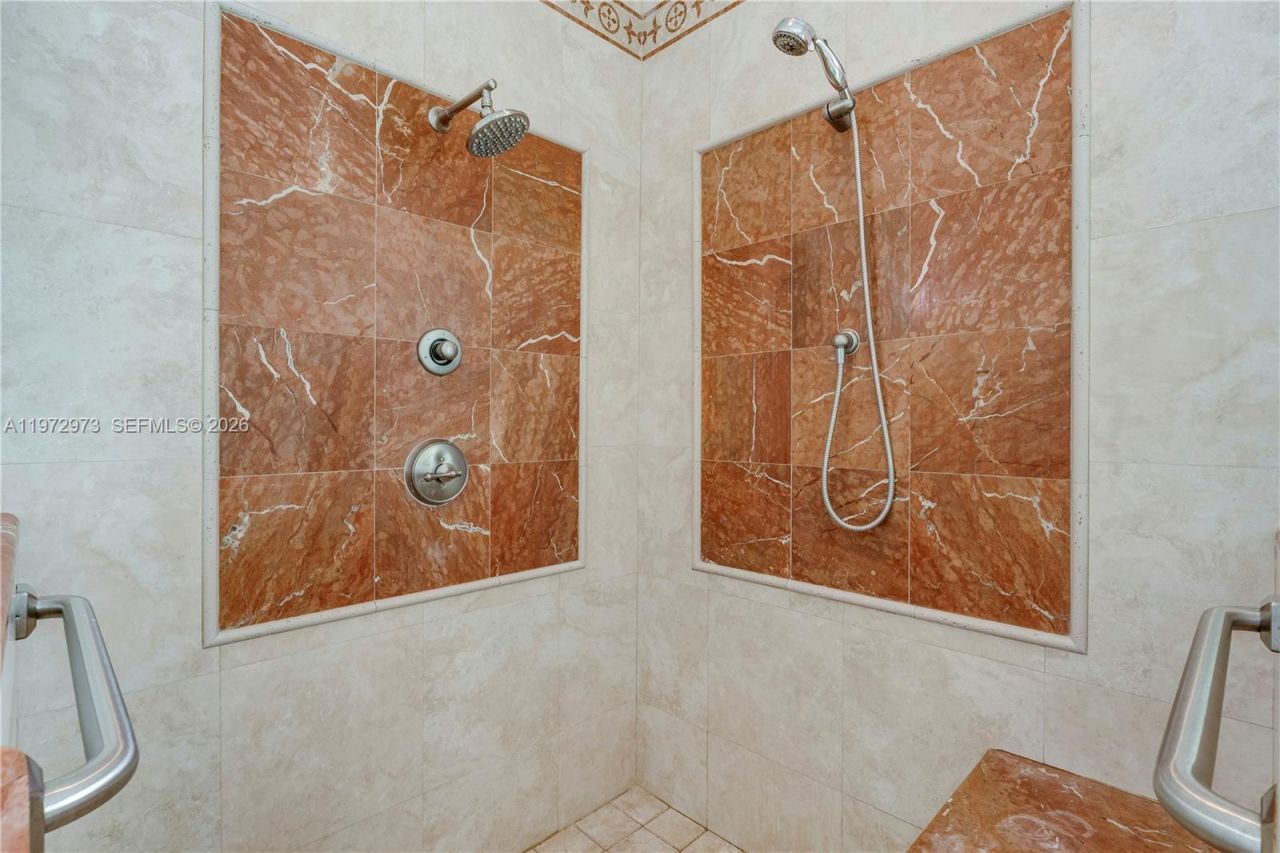 8561 SW 167th Ter, Palmetto Bay, FL 33157 Photo