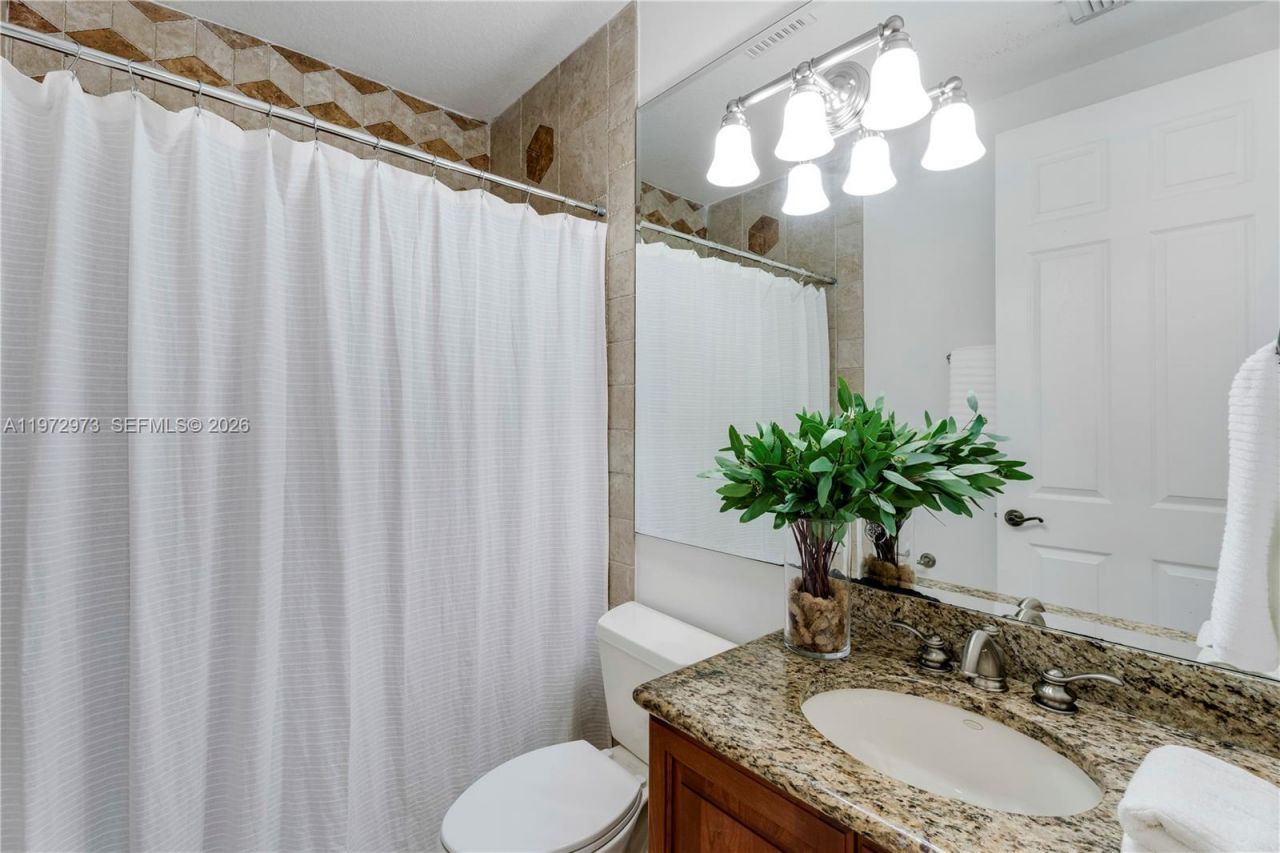 8561 SW 167th Ter, Palmetto Bay, FL 33157 Photo