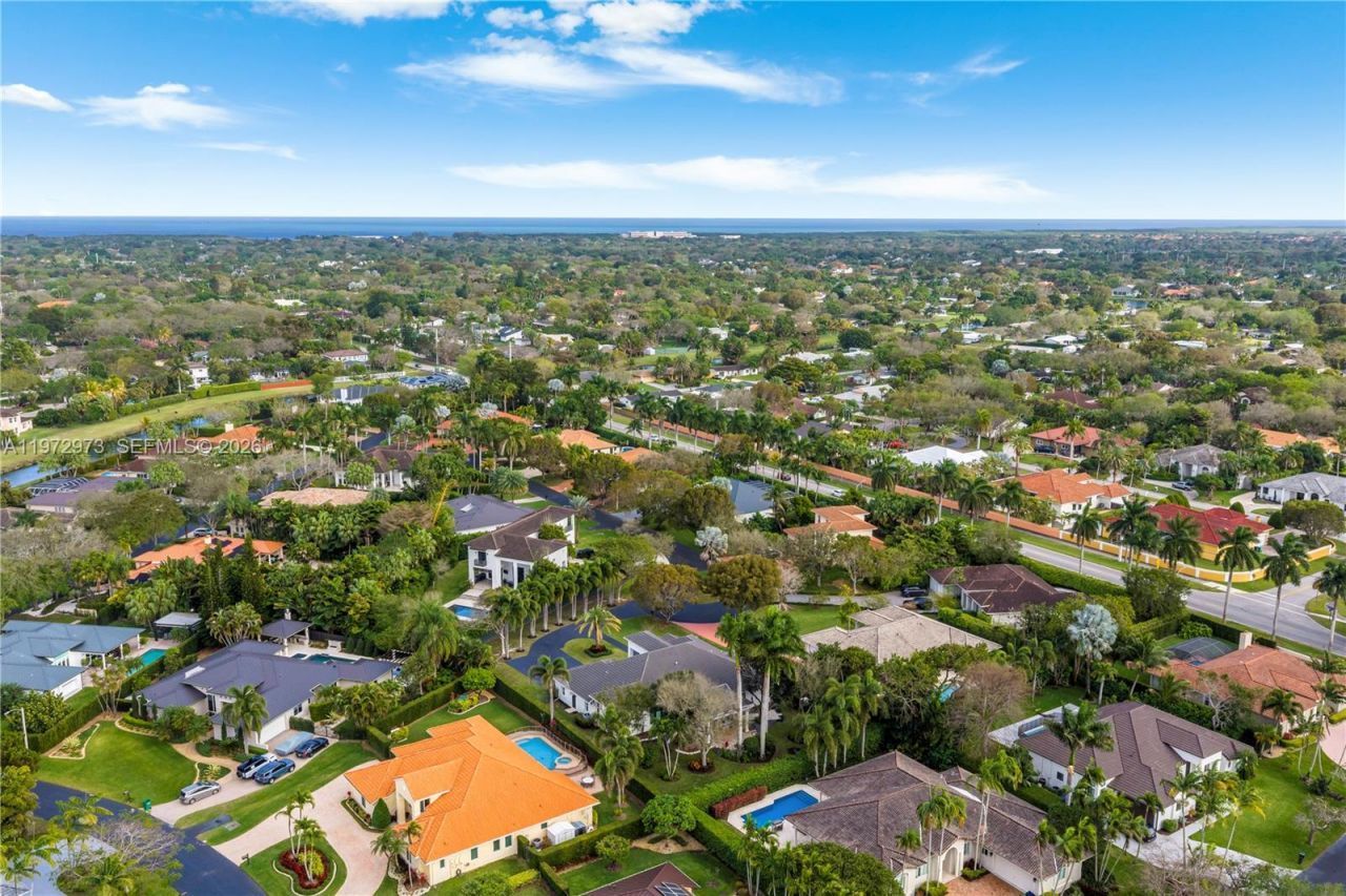 8561 SW 167th Ter, Palmetto Bay, FL 33157 Photo