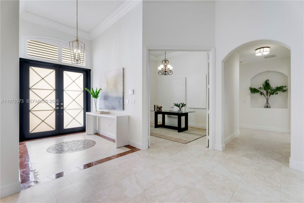 8561 SW 167th Ter, Palmetto Bay, FL 33157 Photo