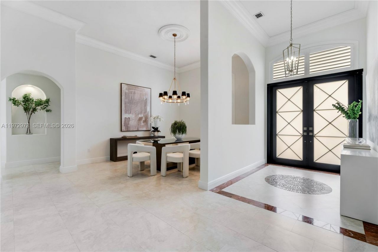 8561 SW 167th Ter, Palmetto Bay, FL 33157 Photo