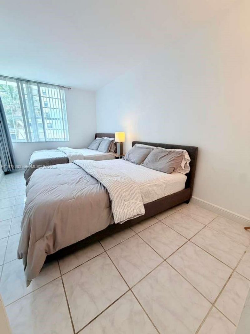 100 Lincoln Rd, Unit 524, Miami Beach, FL 33139 Photo