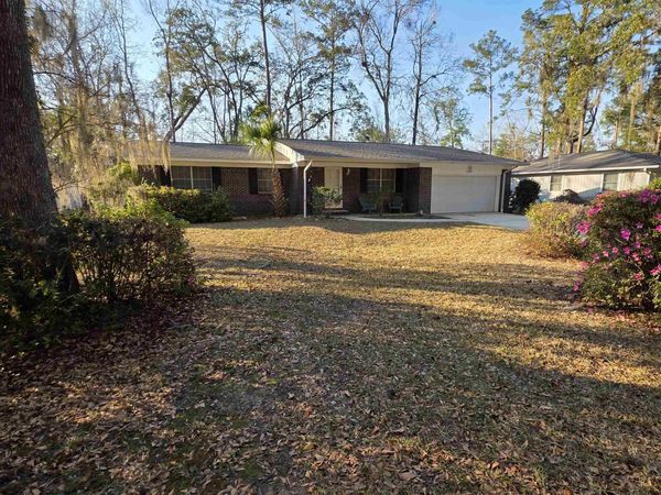 2036 Trescott Drive, Tallahassee, FL 32308