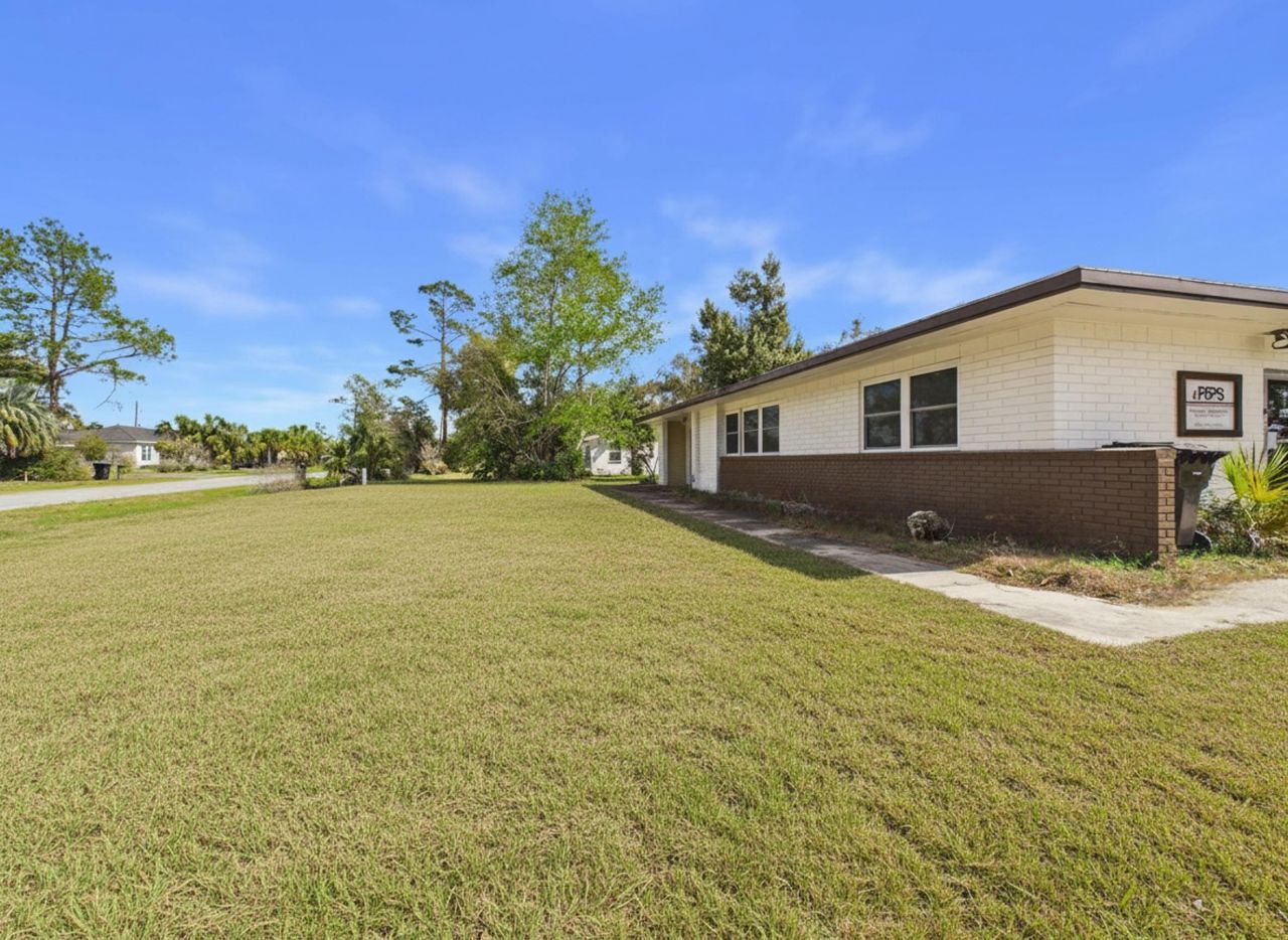 423 E Ash Street, Perry, FL 32347 Photo