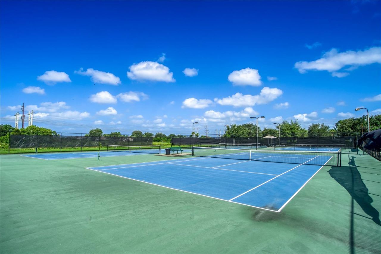 819 Fairwaycove Lane , Unit 203, Bradenton, FL 34212 Photo