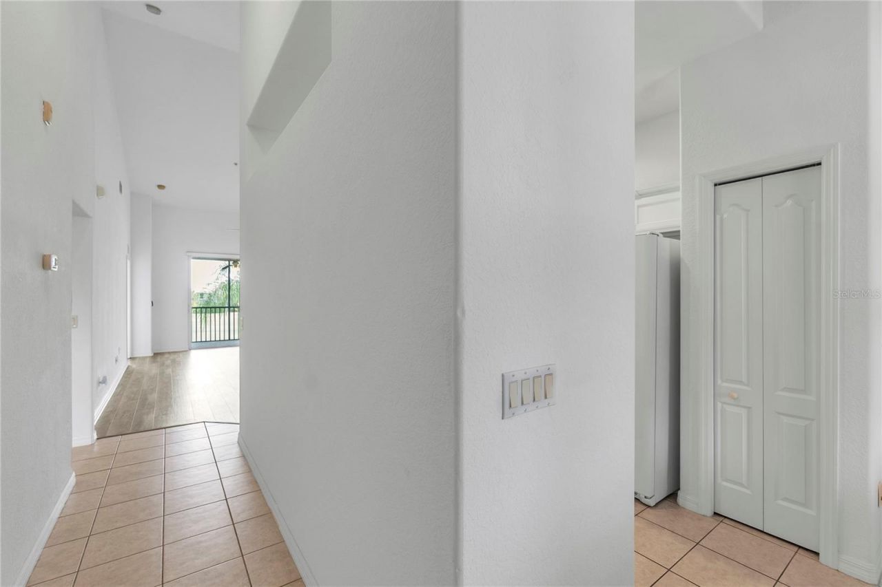 819 Fairwaycove Lane , Unit 203, Bradenton, FL 34212 Photo