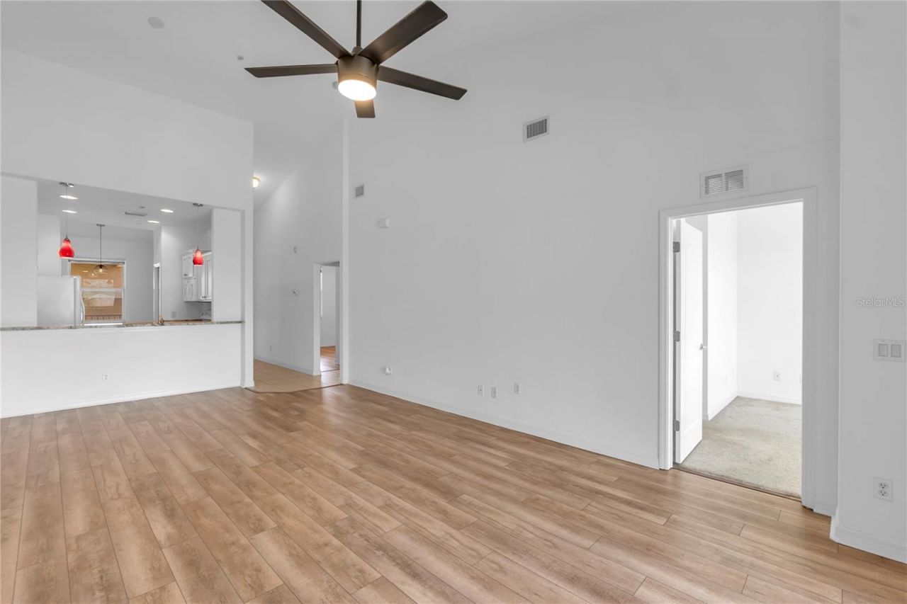 819 Fairwaycove Lane , Unit 203, Bradenton, FL 34212 Photo