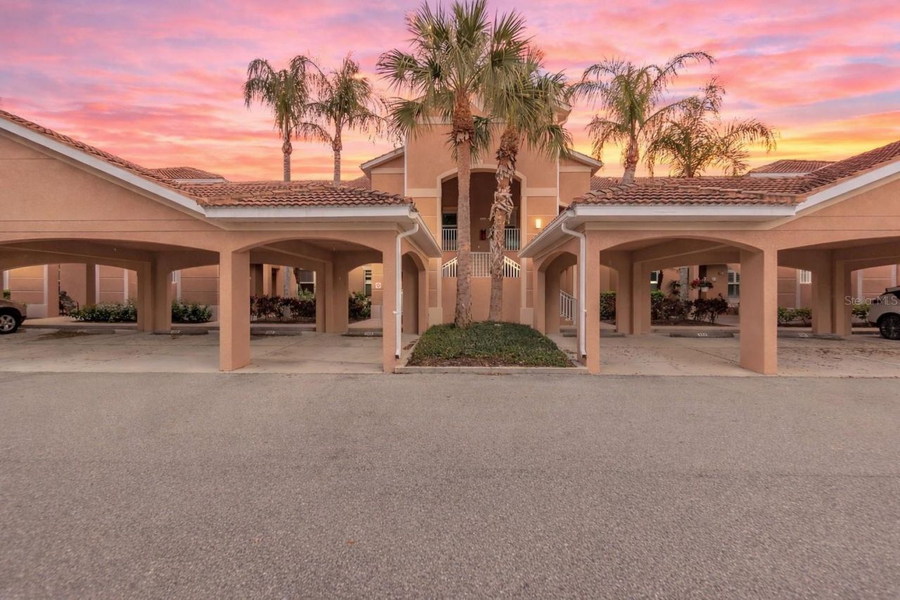 819 Fairwaycove Lane , Unit 203, Bradenton, FL 34212 Photo