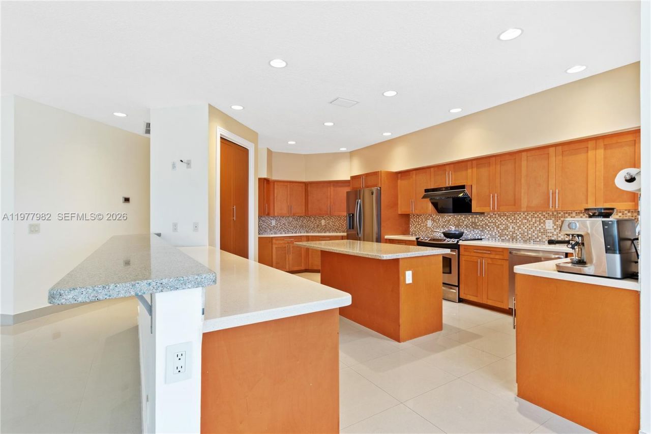 10091 NW 7th St, Plantation, FL 33324 Photo