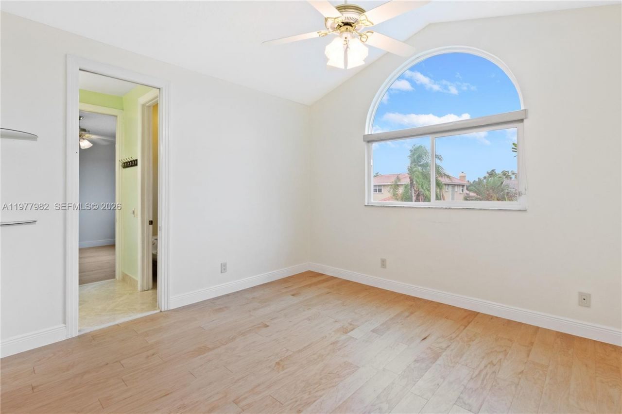 10091 NW 7th St, Plantation, FL 33324 Photo